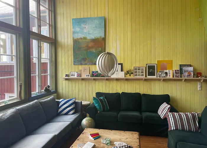 Summer Bnb Kaerlingesund Retreat Center
