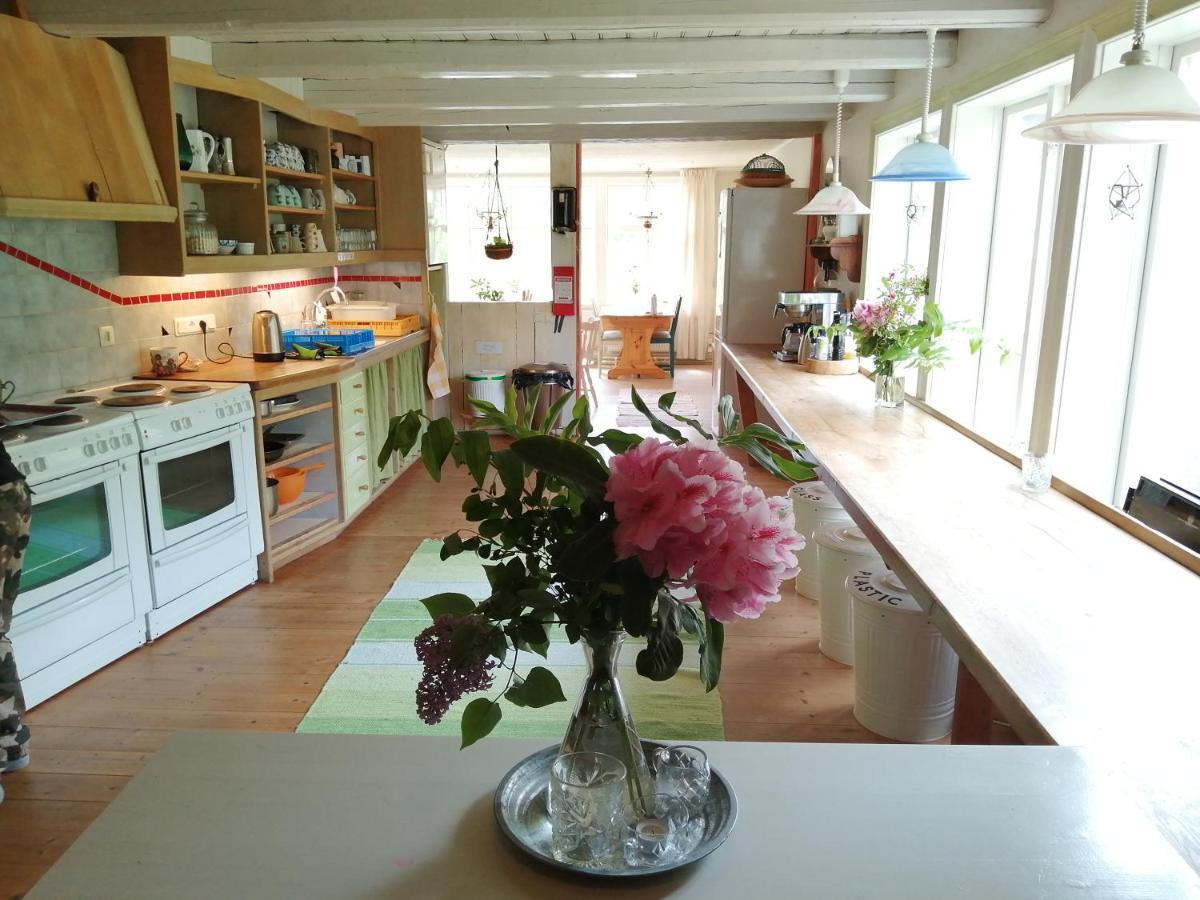 Summer Kaerlingesund Retreat Center Couette-café